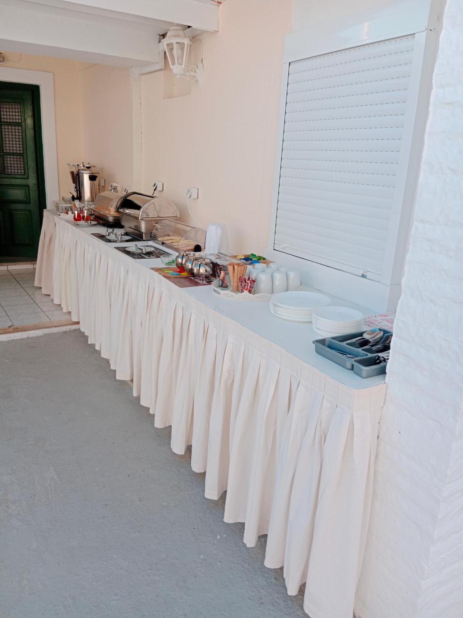 Aparthotel Aristides Perama (Corfu)
